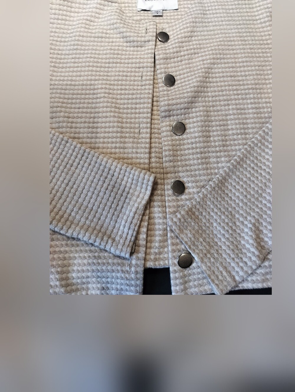 Like New Amour Vert Cream Beige Textured Snap Button Cardigan Jacket - Small - Picture 3 of 7